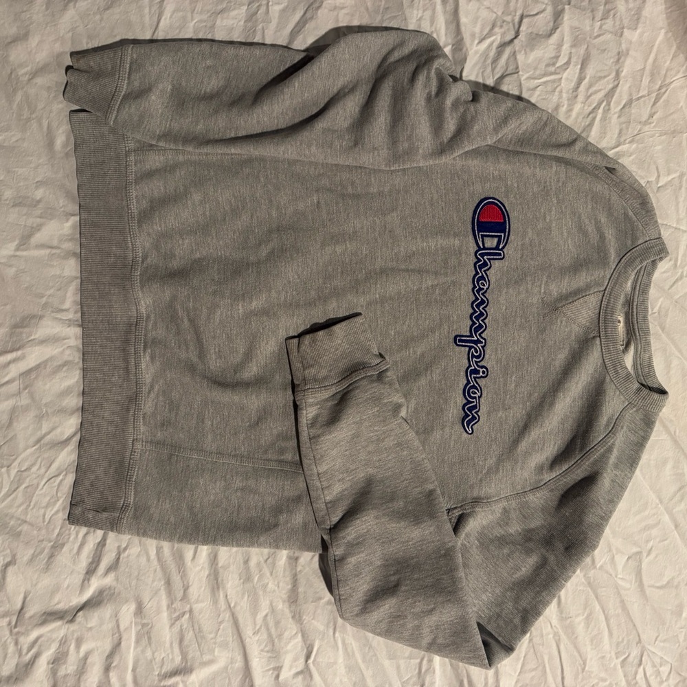 Champion Heather Gray Crewneck Sweatshirt
